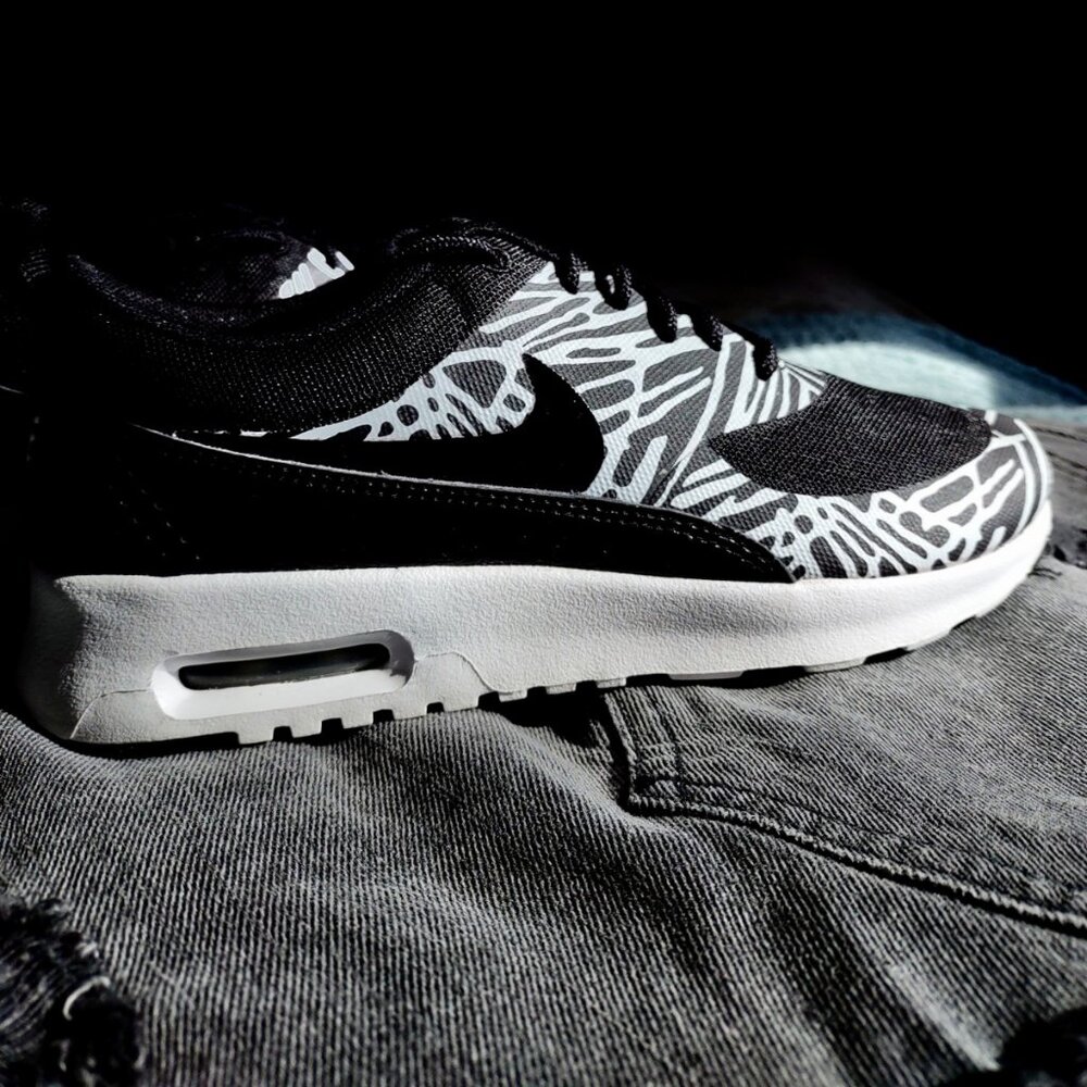 Nike Air Max Thea Print Retro Sport Athletic Trainer 599408 010 Black/White, 6
